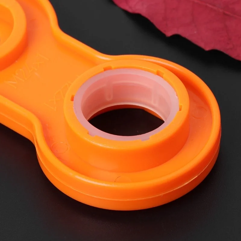 1Pcs พลาสติกโรยก๊อกน้ำ Spanner - Home Improvement Services บทวิจารณ์และราคา